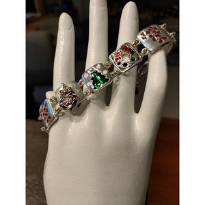 ADORABLE CHRISTMAS BRACELET - SILVERTONE SIZE 7 3/4" - GREAT GIFT NICE CONDITION
